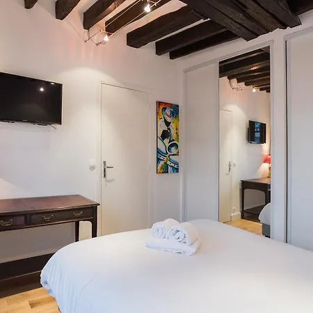 Private Apartment - Temple - Le Marais Paris